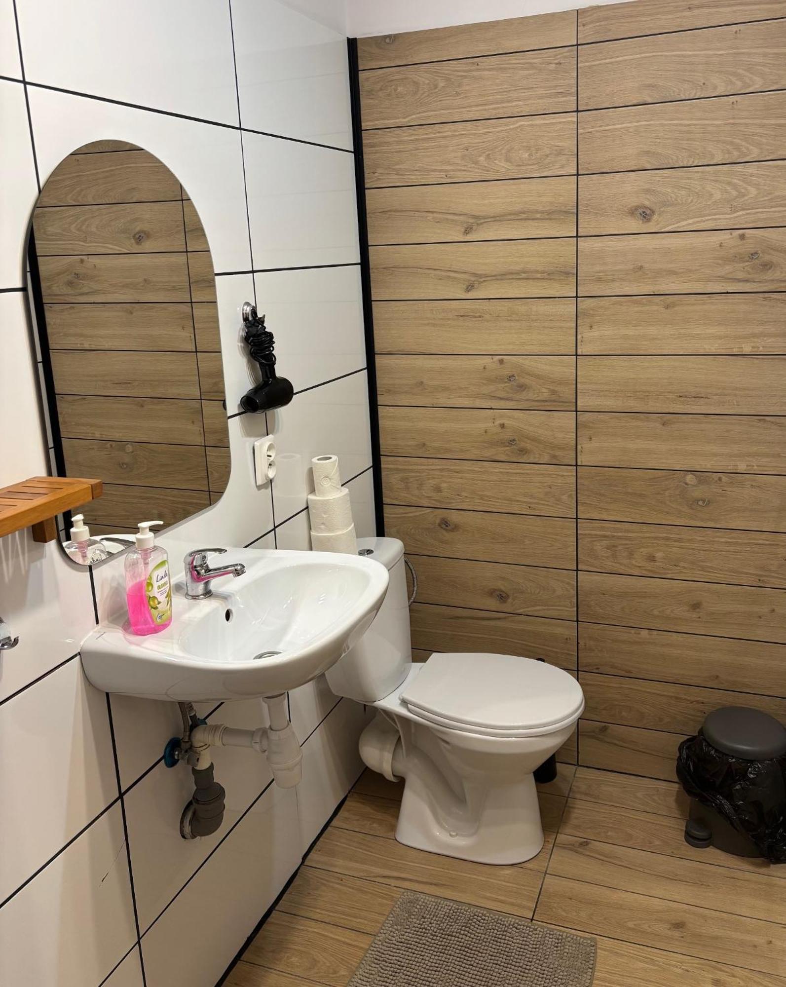 Holdek Apartamenty Pulaskiego Κατοβίτσε Εξωτερικό φωτογραφία